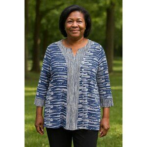 Alfred Dunner size 1X Blue Split Neck Spliced Texture Top